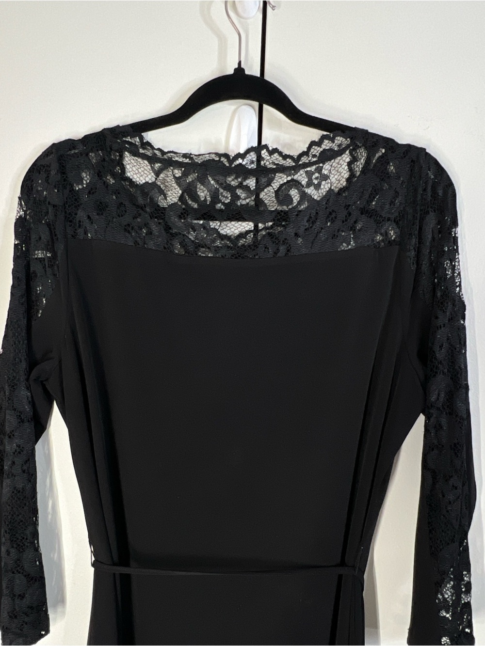 IVANKA TRUMP Women’s size 12 Black Lace Long Sleeve Mini Dress